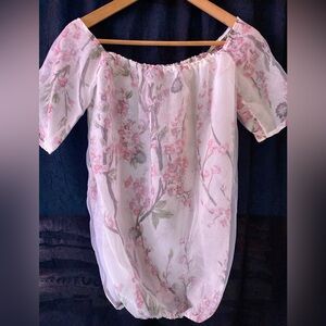 NWOT White and pink floral off shoulder puff blouse